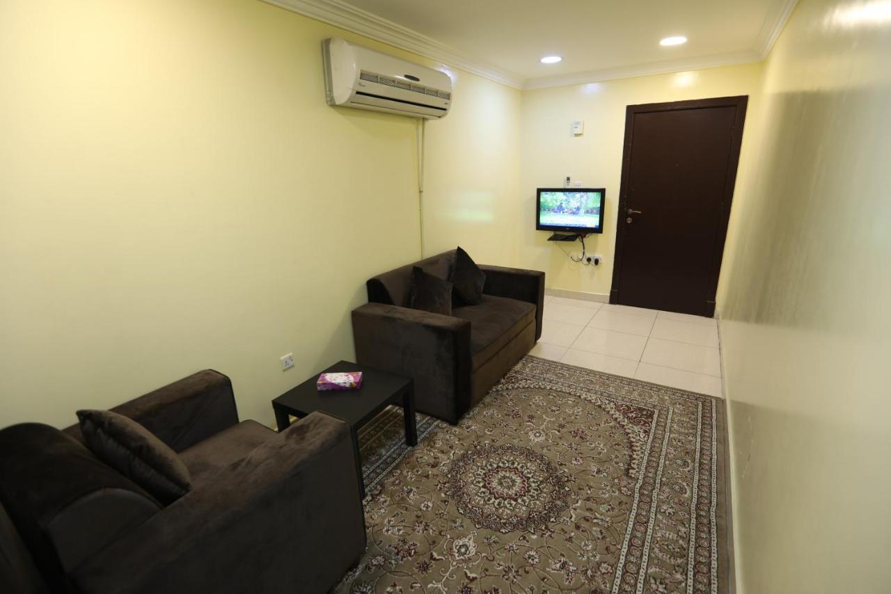 Al Eairy Apartment- Dammam 3 Al Mubarakiyah Экстерьер фото
